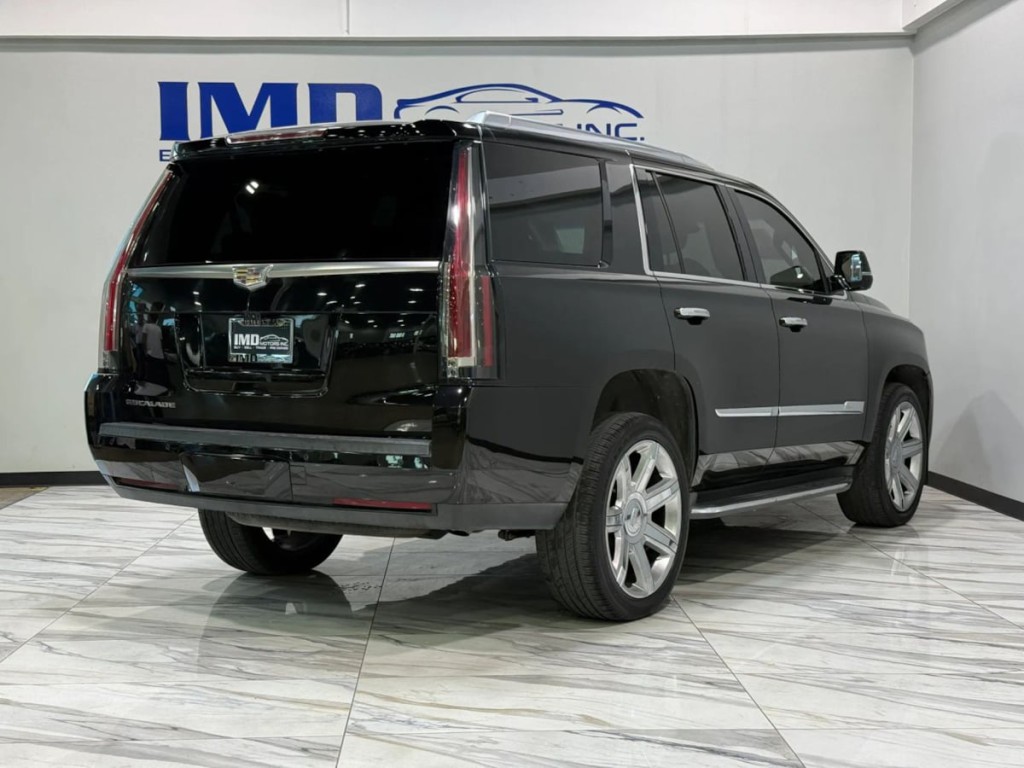 2018 Cadillac Escalade Image 6