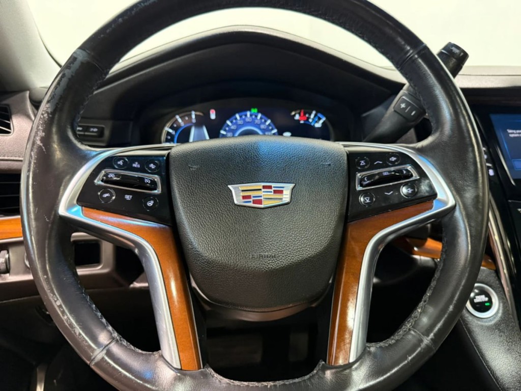 2018 Cadillac Escalade Image 14