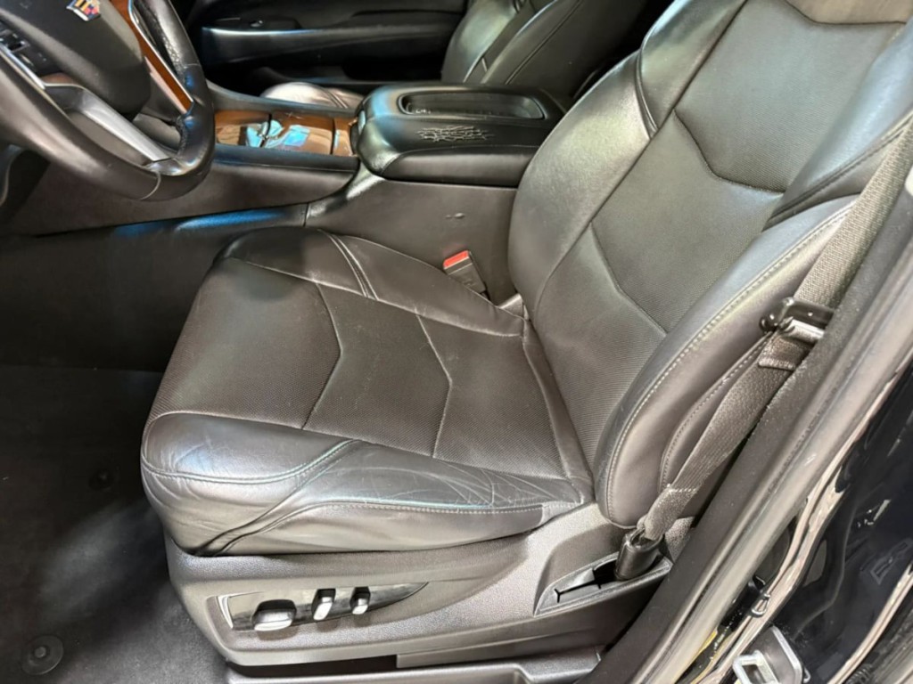 2018 Cadillac Escalade Image 22