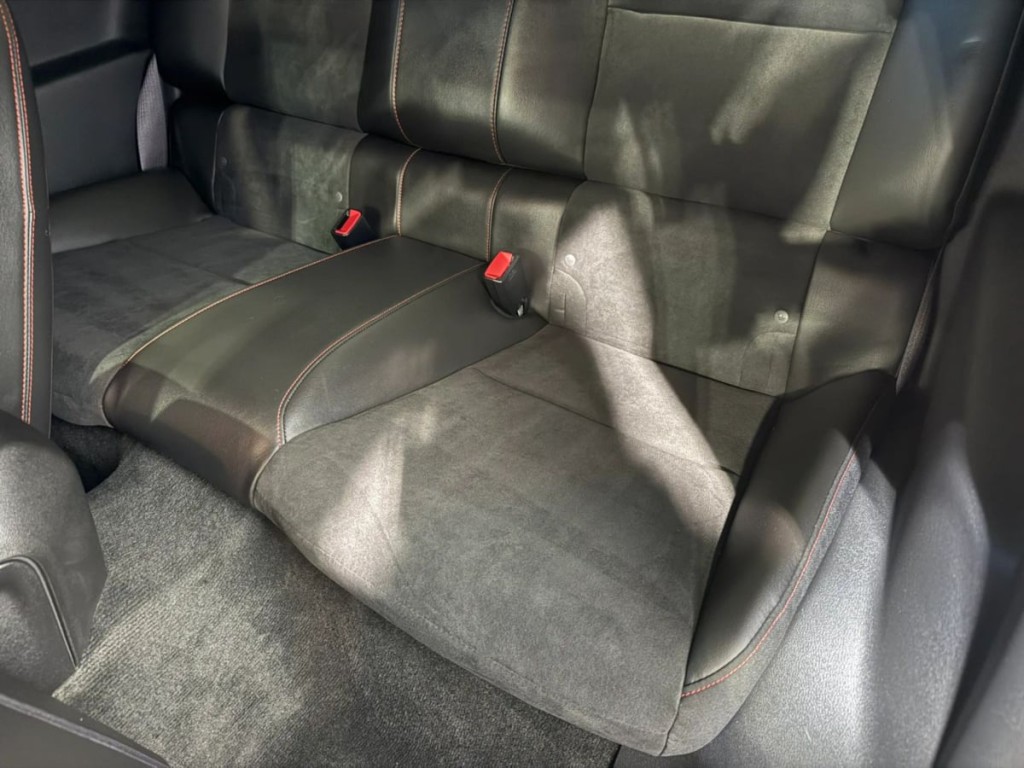 2015 Chevrolet Camaro Image 26