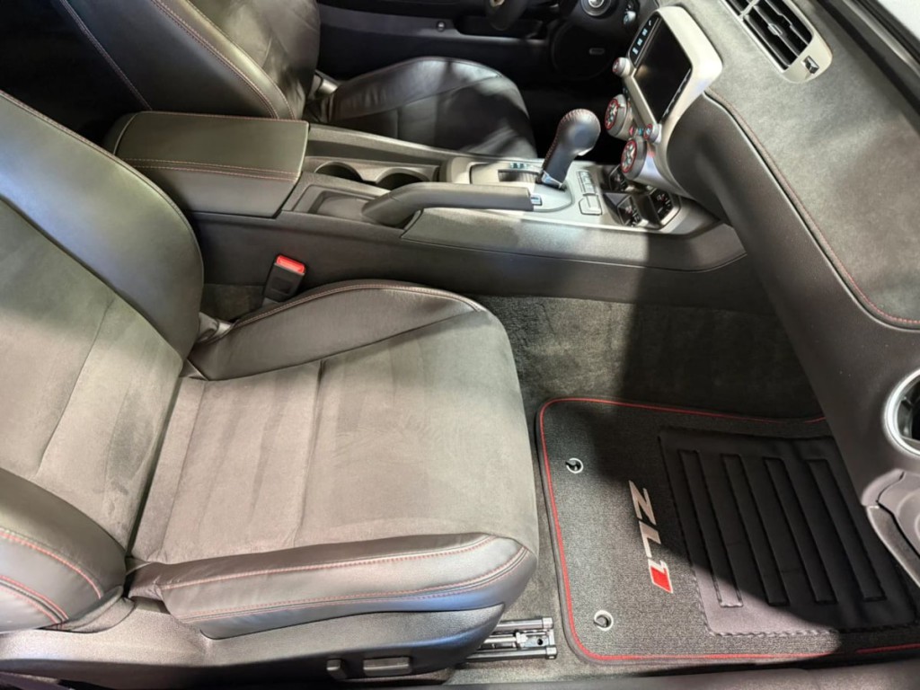 2015 Chevrolet Camaro Image 28