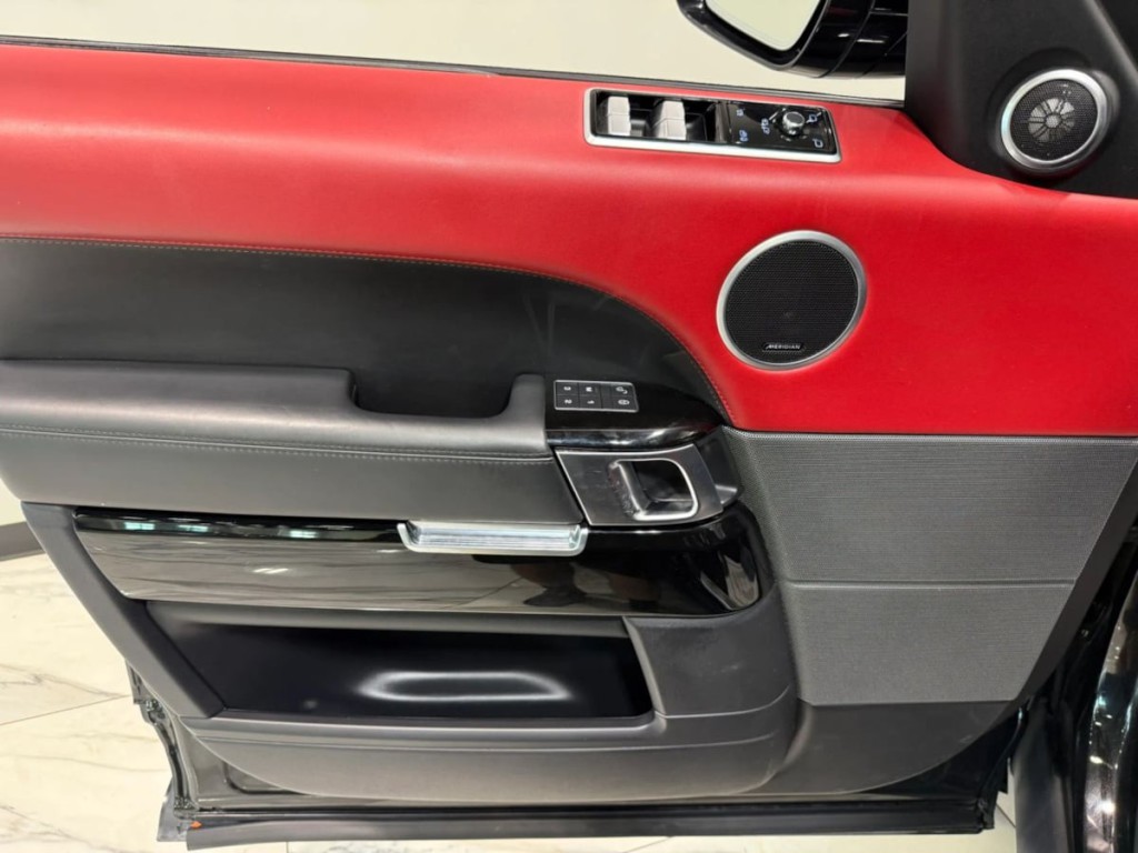 2019 Land Rover Range Rover Sport Image 12