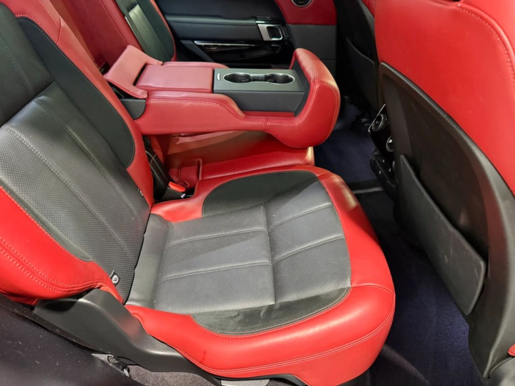 2019 Land Rover Range Rover Sport Image 30