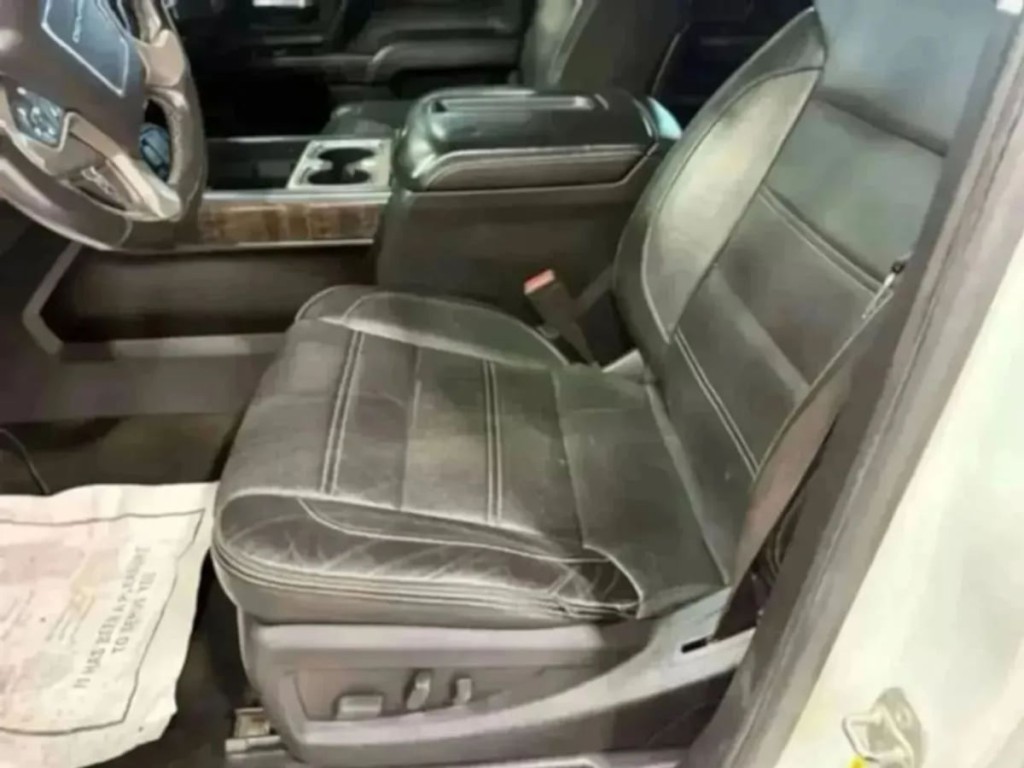 2015 GMC Sierra 2500 Image 20