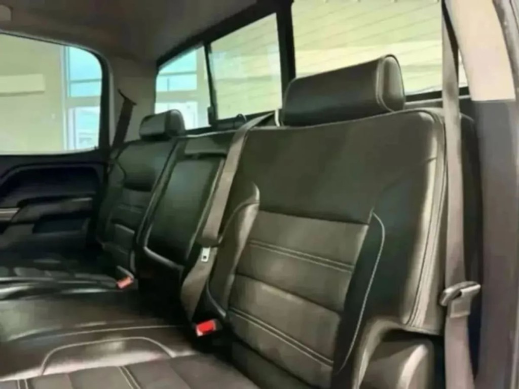 2015 GMC Sierra 2500 Image 21