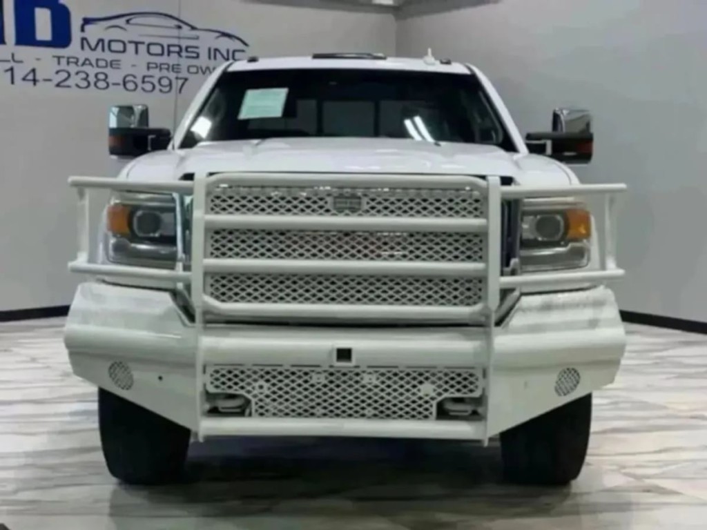 2015 GMC Sierra 2500 Image 28