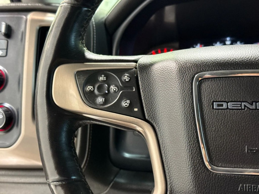 2015 GMC Sierra 2500 Image 65
