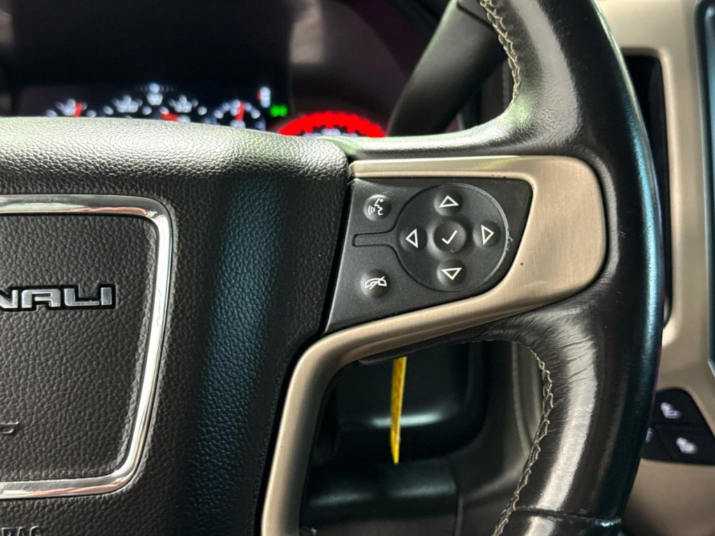 2015 GMC Sierra 2500 Image 66