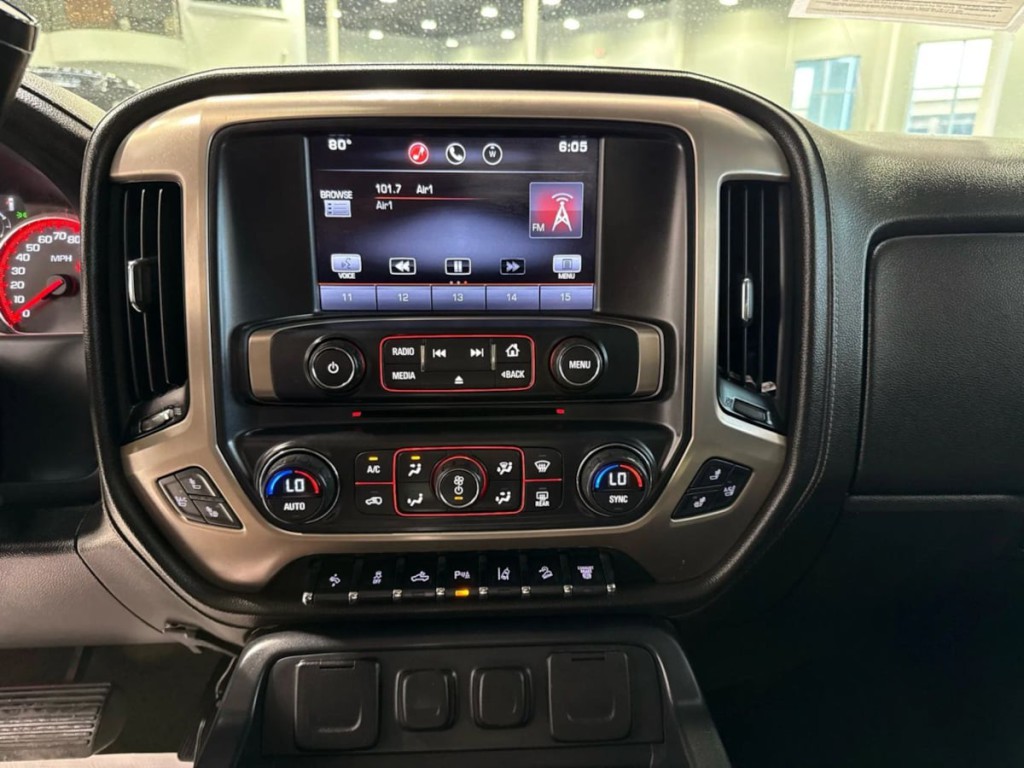 2015 GMC Sierra 2500 Image 68