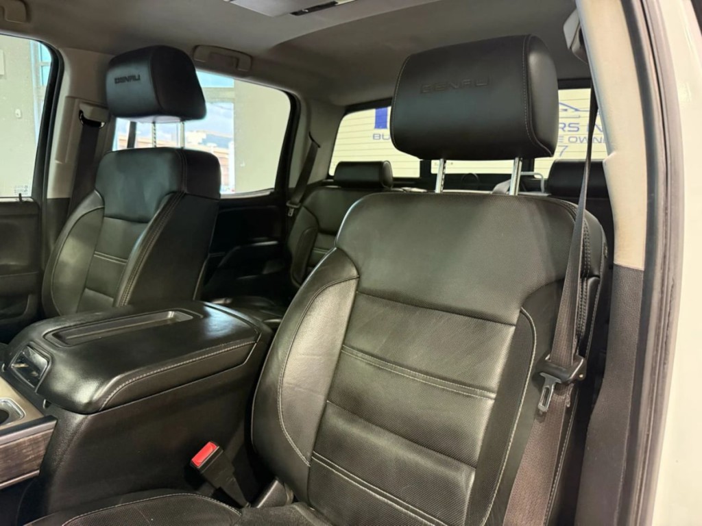 2015 GMC Sierra 2500 Image 69