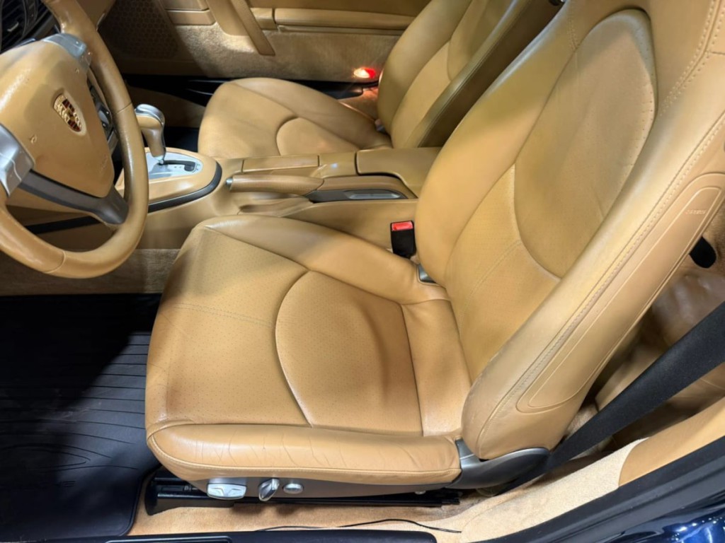 2005 Porsche 911 Image 21