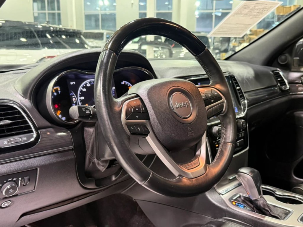 2019 Jeep Grand Cherokee Image 11