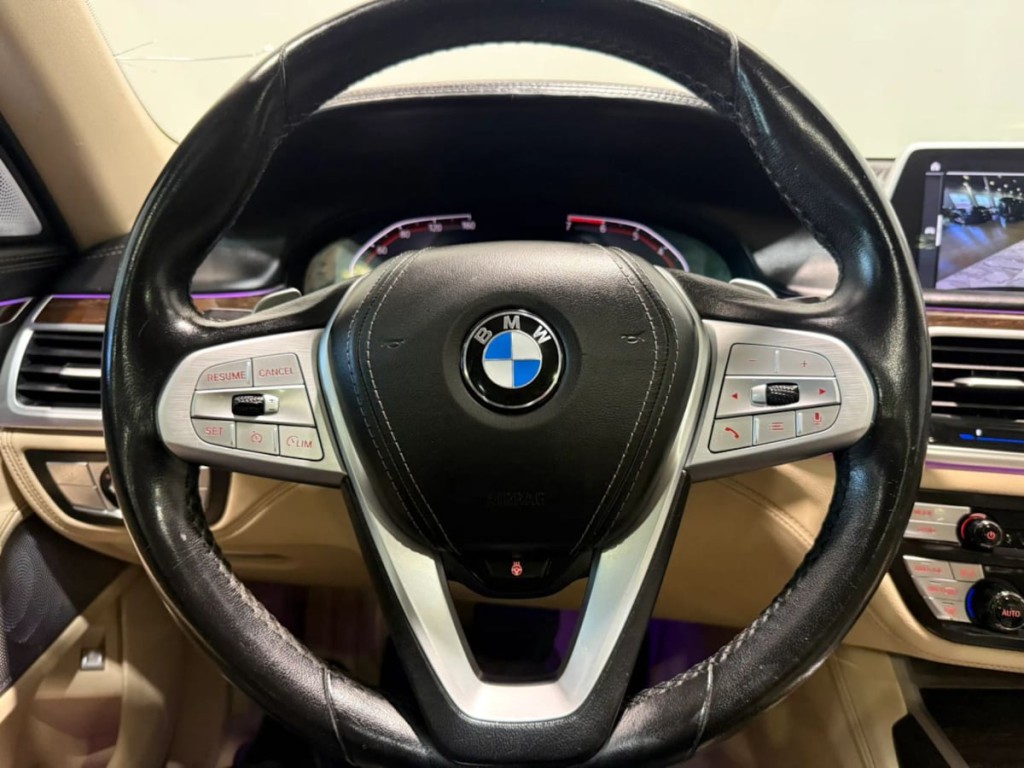 2020 BMW 7 Series Image 11