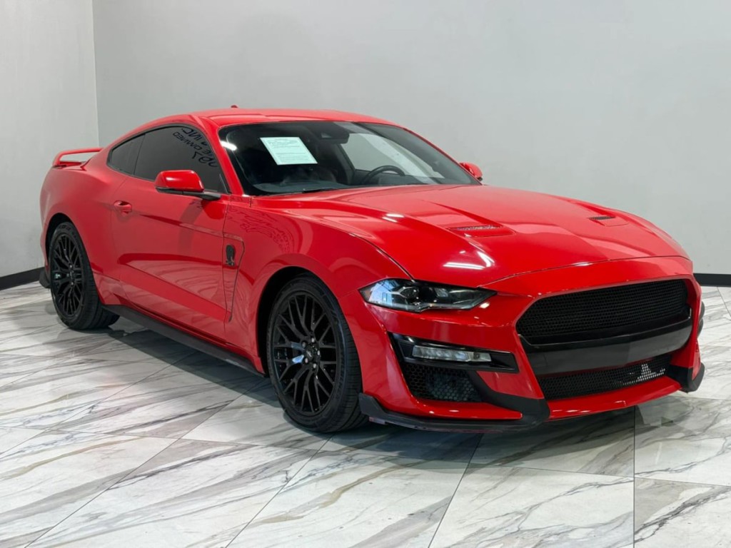 2022 Ford Mustang Image 4