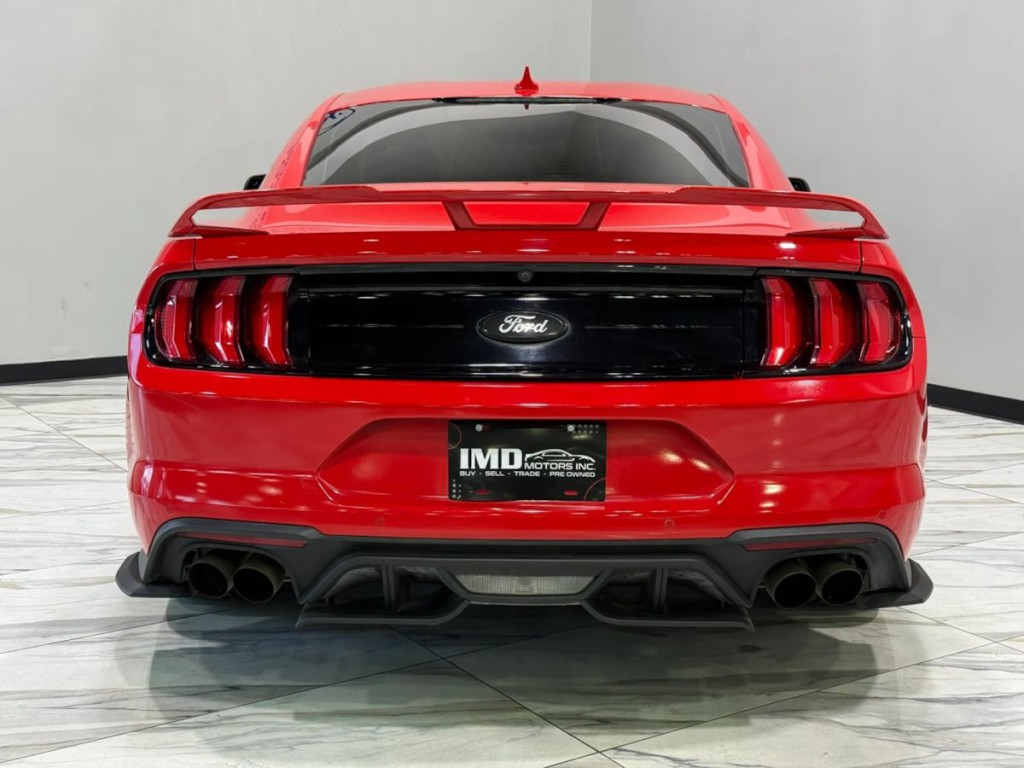 2022 Ford Mustang Image 7
