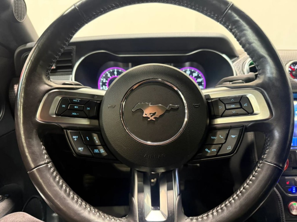 2022 Ford Mustang Image 15