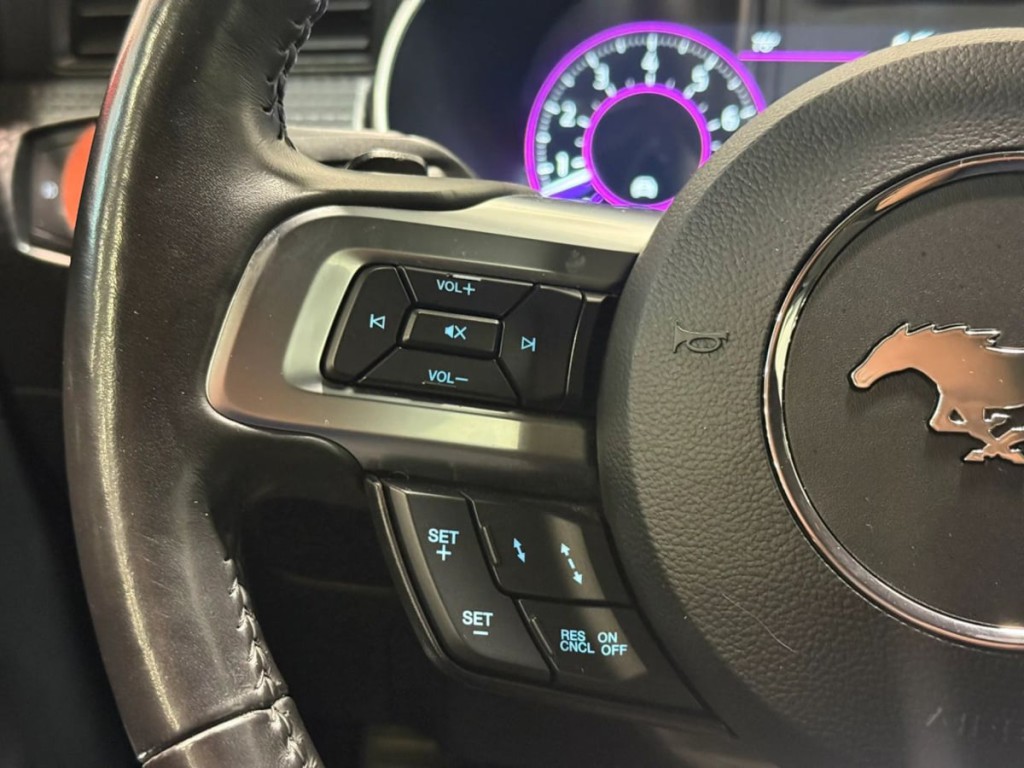 2022 Ford Mustang Image 16