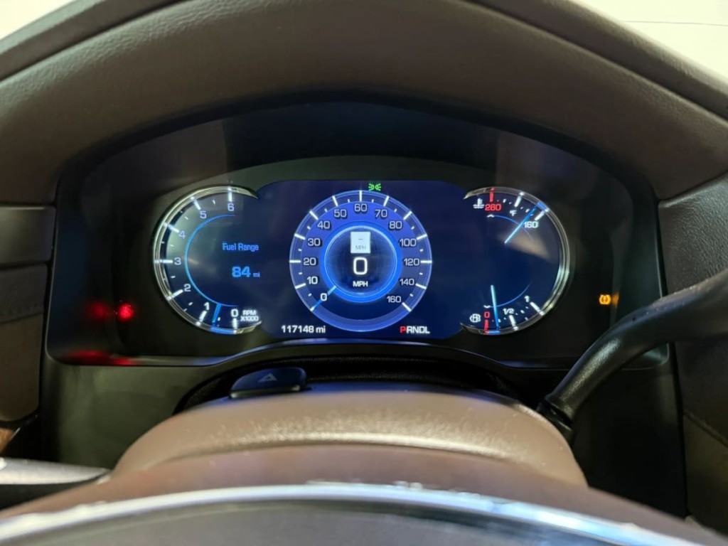 2017 Cadillac Escalade Image 16