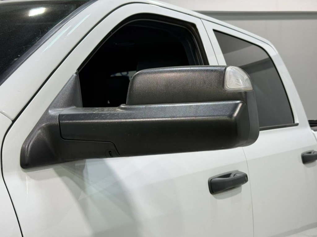 2021 RAM 3500 Image 10