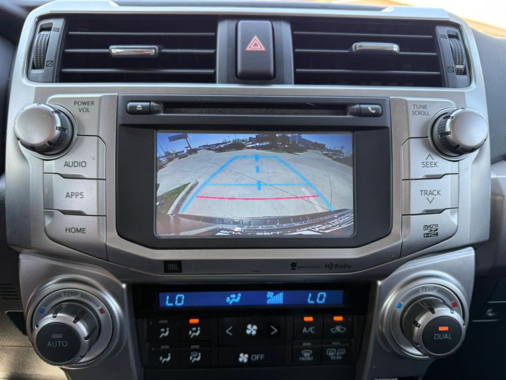 2015 Toyota 4Runner Image 19