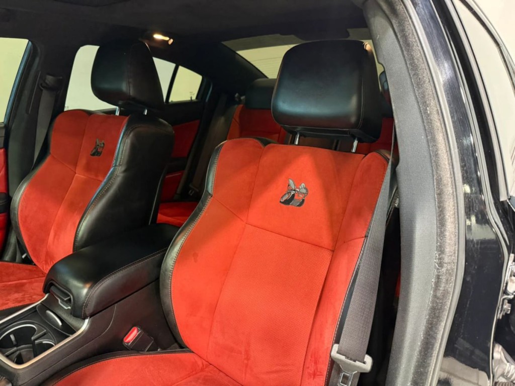 2022 Dodge Charger Image 19