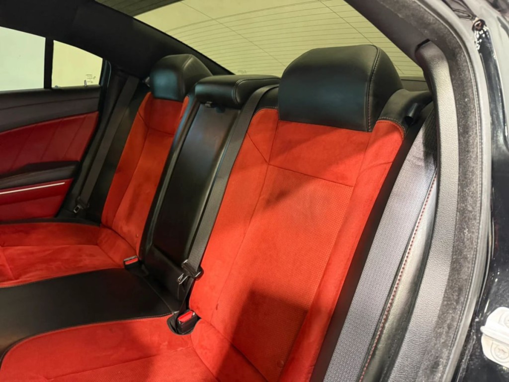 2022 Dodge Charger Image 21