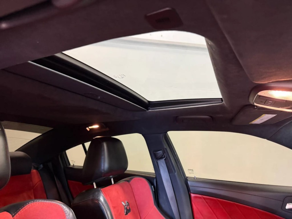 2022 Dodge Charger Image 25