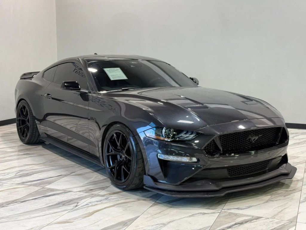 2023 Ford Mustang Image 4