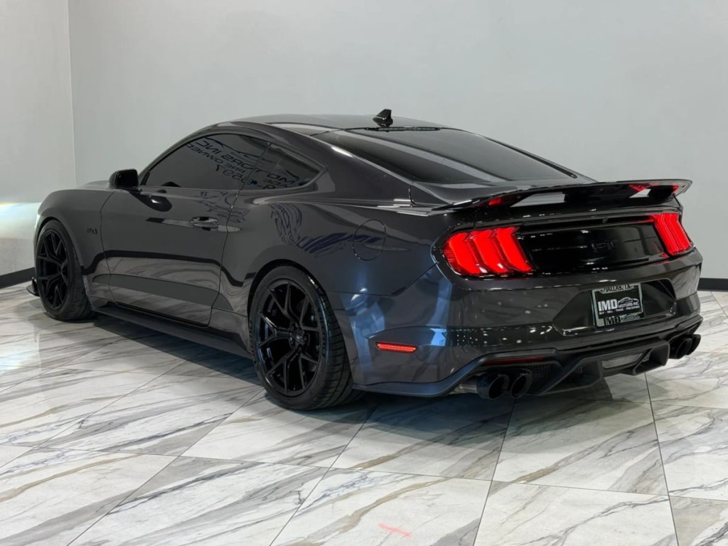 2023 Ford Mustang Image 8