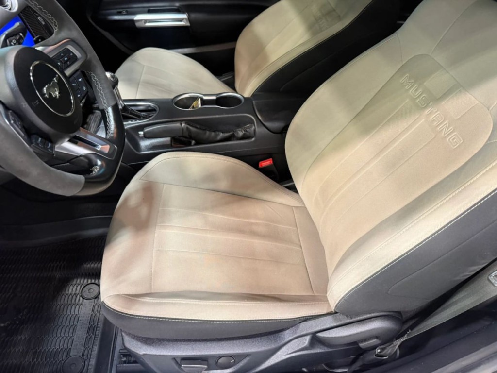 2023 Ford Mustang Image 23