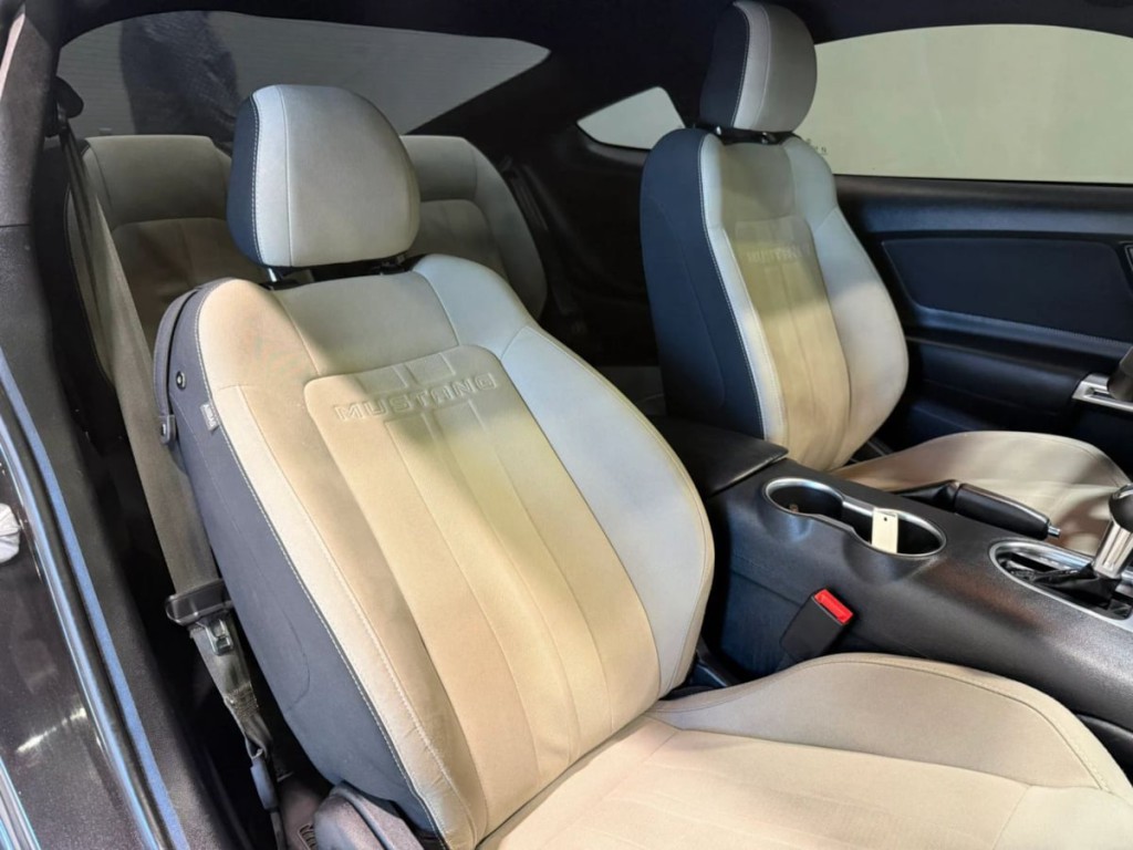 2023 Ford Mustang Image 26