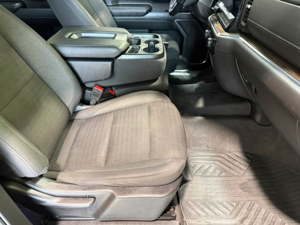 2024 Chevrolet Silverado 1500 Image 26