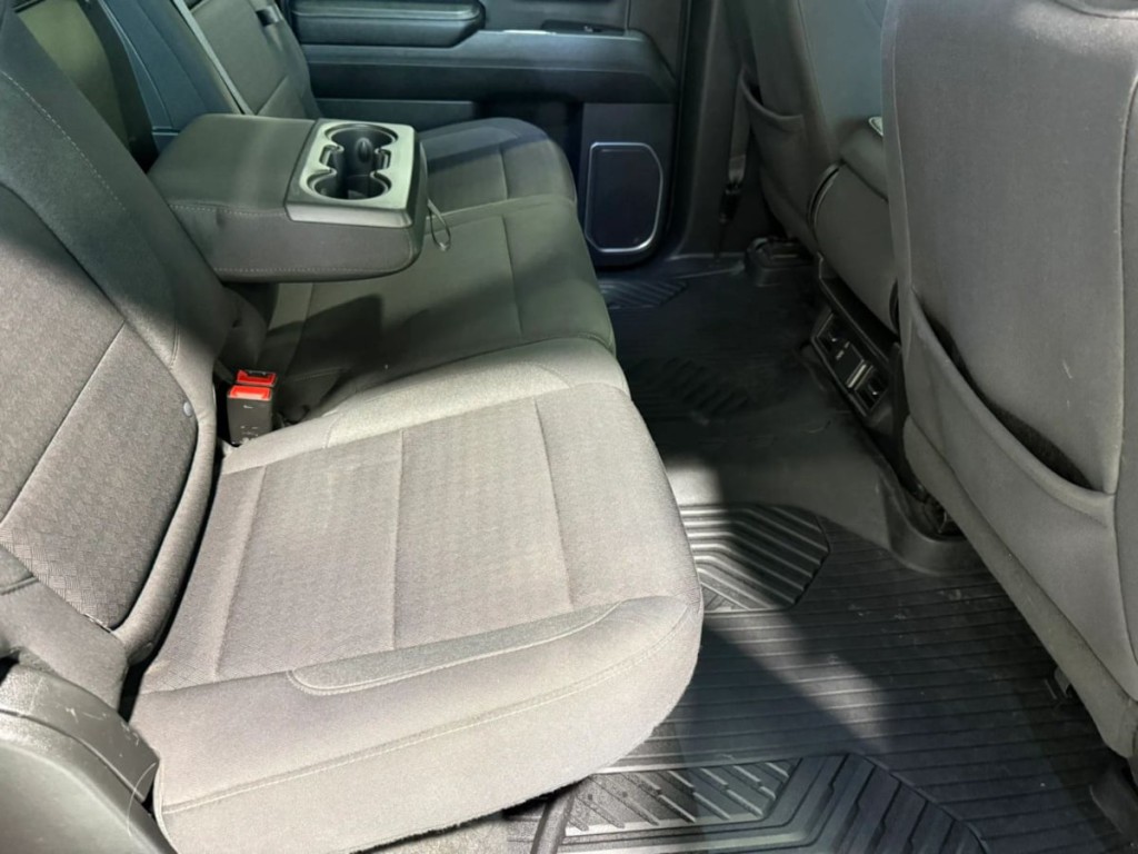 2024 Chevrolet Silverado 1500 Image 28