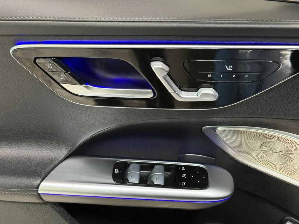 2023 Mercedes-Benz C-Class Image 13