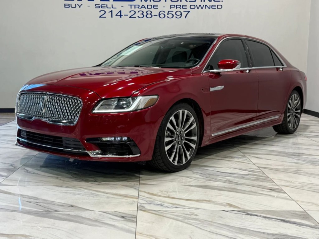 2018 Lincoln Continental Image 2
