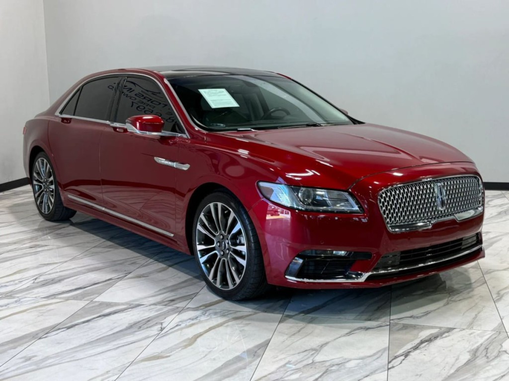 2018 Lincoln Continental Image 4