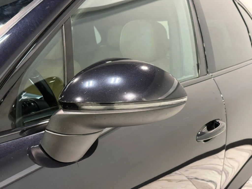 2019 Porsche Cayenne Image 10