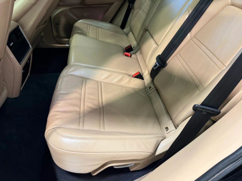 2019 Porsche Cayenne Image 26