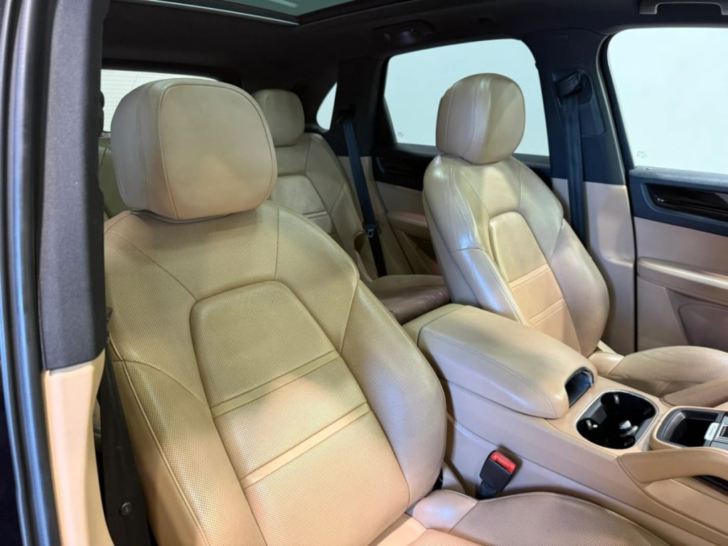 2019 Porsche Cayenne Image 27