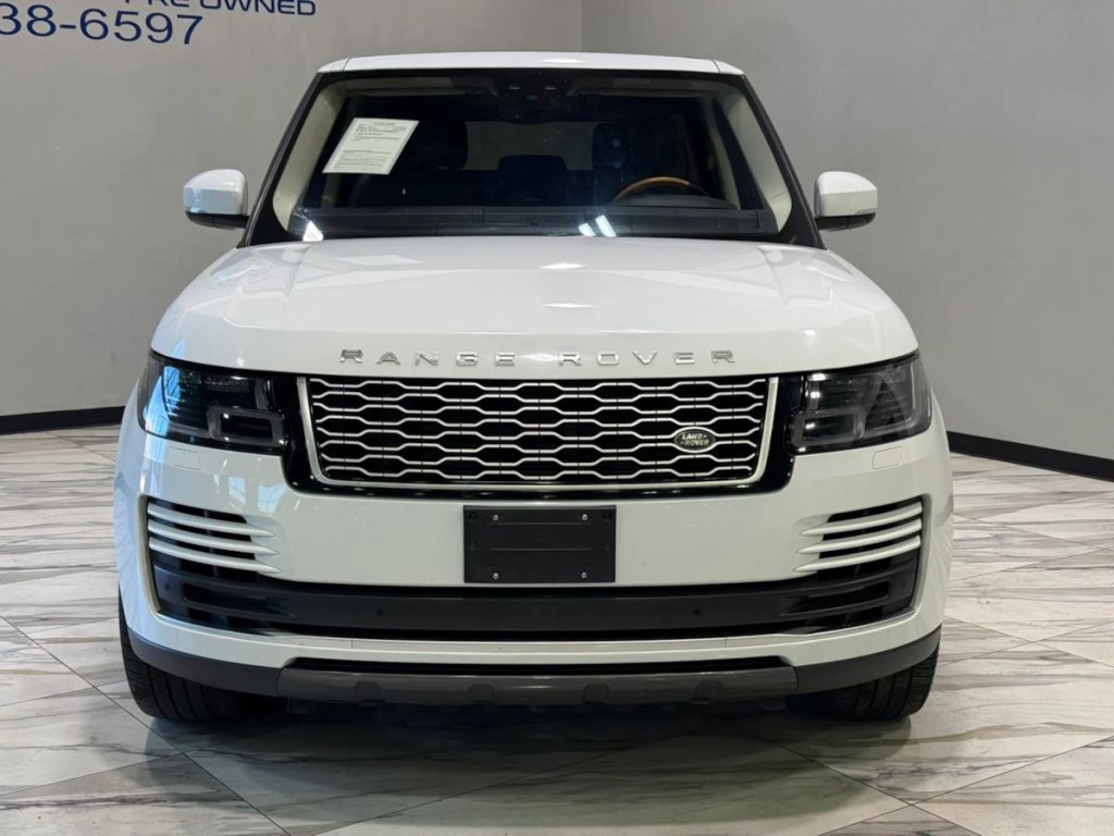 2019 Land Rover Range Rover Image 3