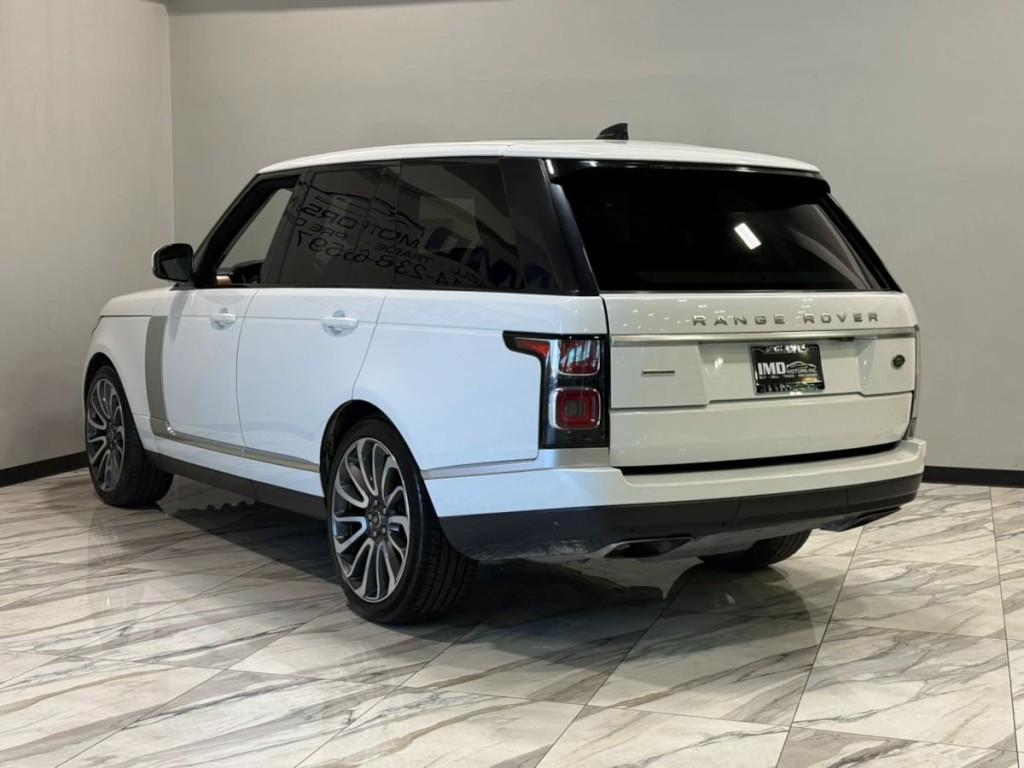 2019 Land Rover Range Rover Image 8