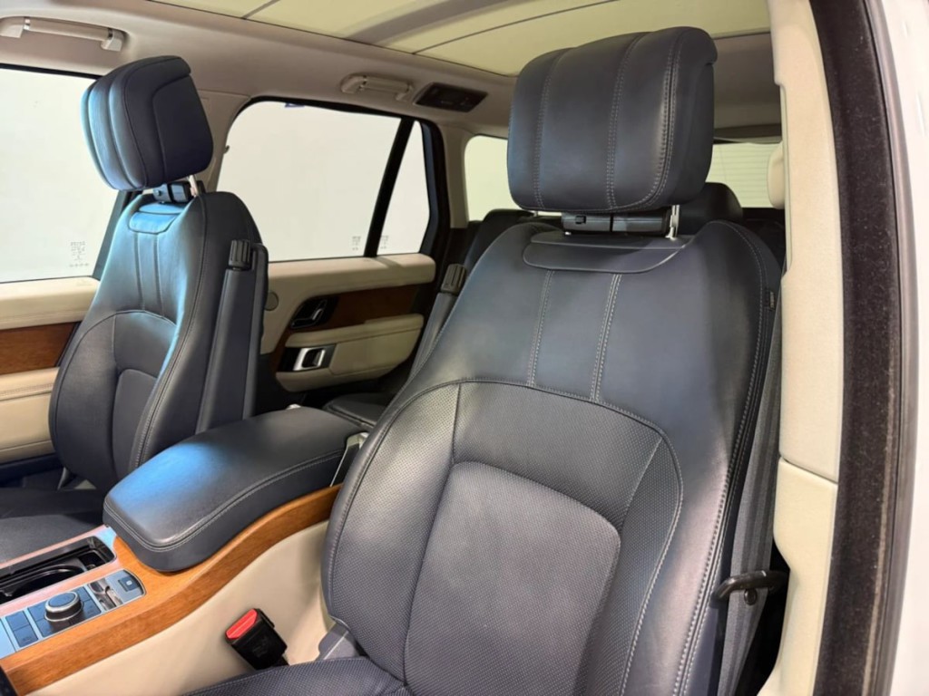 2019 Land Rover Range Rover Image 23