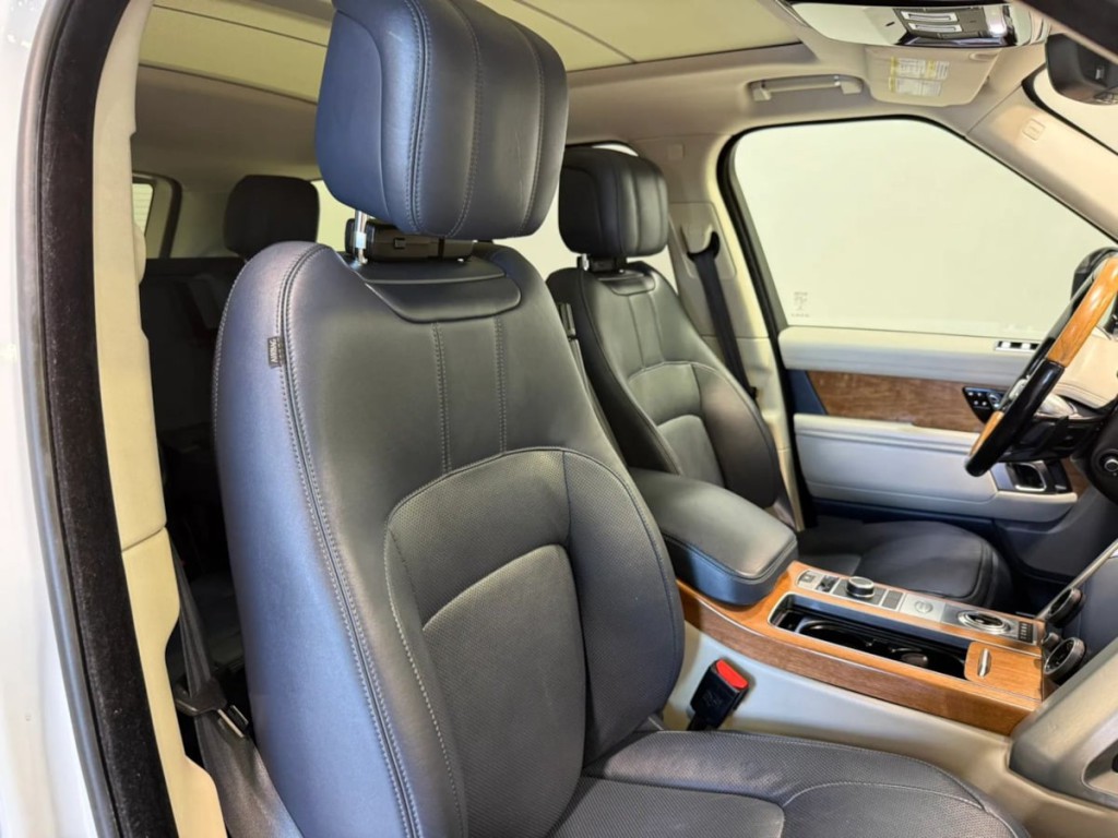 2019 Land Rover Range Rover Image 28