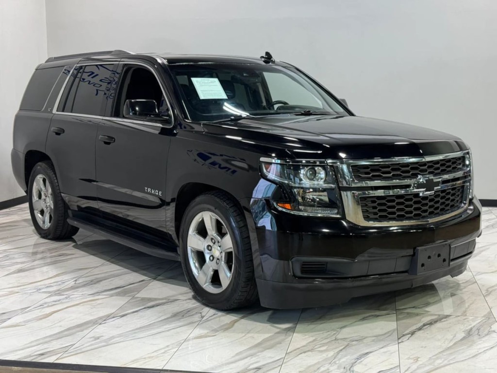 2017 Chevrolet Tahoe Image 4