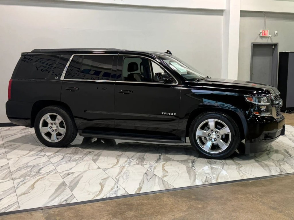 2017 Chevrolet Tahoe Image 5