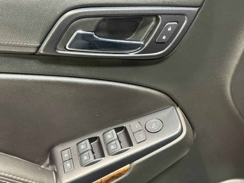 2017 Chevrolet Tahoe Image 11