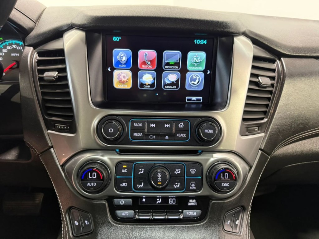 2017 Chevrolet Tahoe Image 18