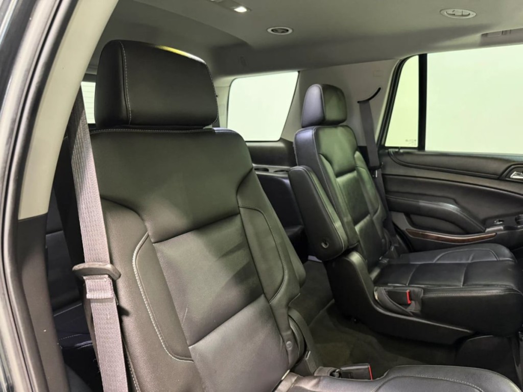 2017 Chevrolet Tahoe Image 28