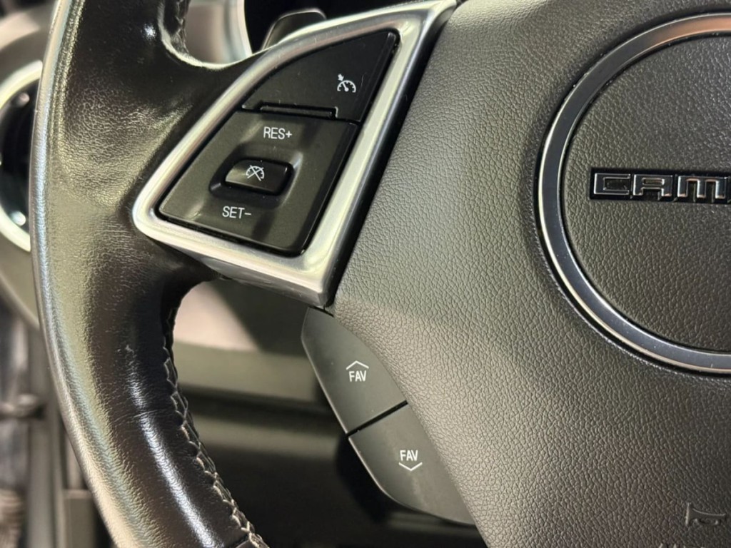 2021 Chevrolet Camaro Image 15