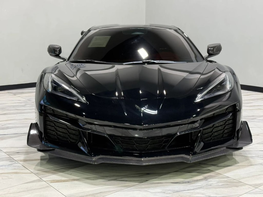 2024 Chevrolet Corvette Image 3